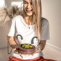Veganiniai mačios ir baltojo šokolado skanėstai