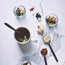 Мисо-суп в чашке