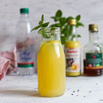 Naminis limonadas su imbiero sultimis