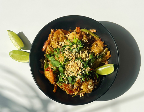 Pad Thai su grikių makaronais be glitimo