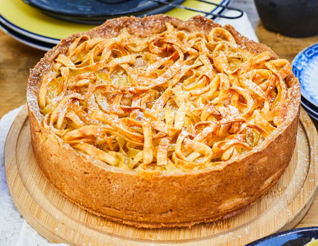 Torta con Tagliatelle