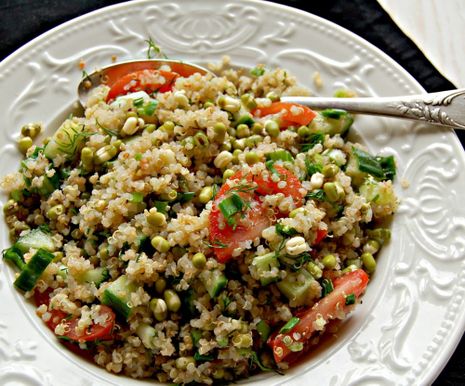 Салат из крупы киноа (кинвы)