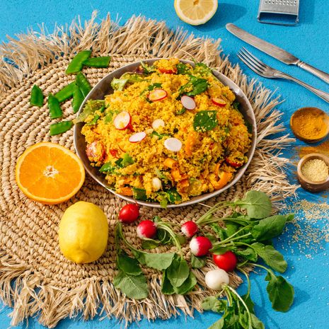 Kuskussi salat karriga