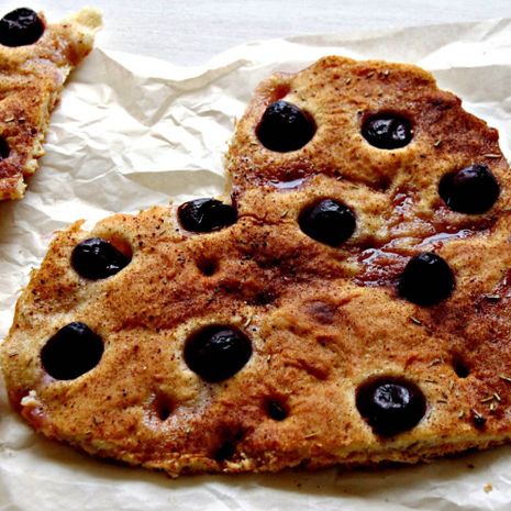 Saldi focaccia su vynuogėmis