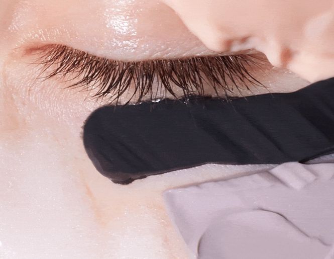 Išbandykite „multimasking“ veido kaukių naudojimo techniką