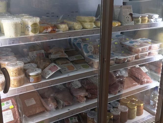 Свежие продукты в магазинах LIVIN